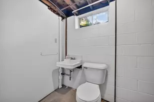 411 S Higby St, Jackson, MI 49203 - Photo 46