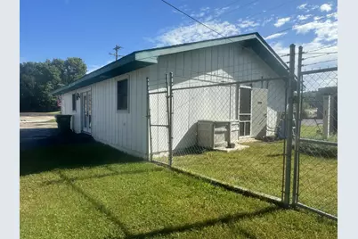 206 E State Street, Cassopolis, MI 49031 - Photo 16
