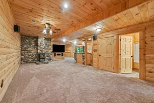 8319 Pine Island Dr NE, Comstock Park, MI 49321 - Photo 22