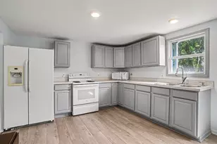 312 Elliott Ave, Grand Haven, MI 49417 - Photo 14