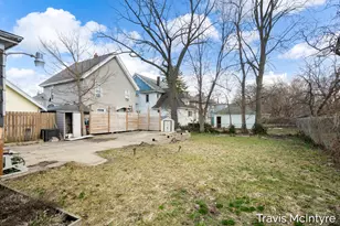 908 Eastern Ave SE, Grand Rapids, MI 49507 - Photo 24