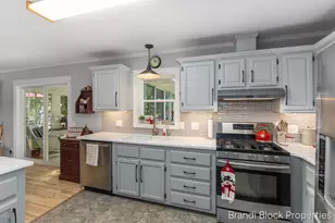 6189 Tanglewood Dr, Lowell, MI 49331 - Photo 8