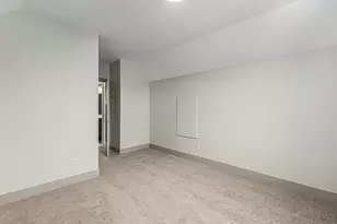 2053 Linden Ave SE, Grand Rapids, MI 49507 - Photo 8