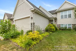 3780 Timberlake Ct SE, Kentwood, MI 49512 - Photo 2