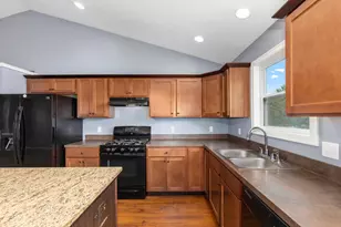 3780 Timberlake Ct SE, Kentwood, MI 49512 - Photo 10