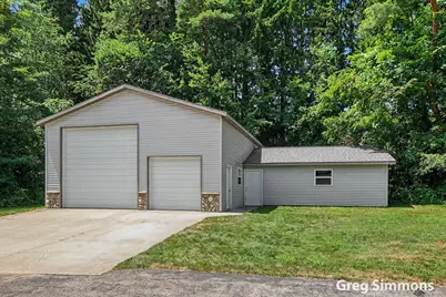 1079 Rector Street NE, Sparta, MI 49345 - Photo 4