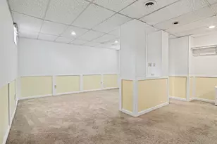 302 Exchange St, Marshall, MI 49068 - Photo 18