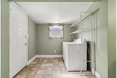 302 Exchange Street, Marshall, MI 49068 - Photo 16