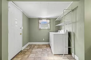 302 Exchange St, Marshall, MI 49068 - Photo 16