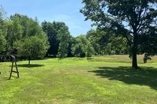 9710 Campbell Ln, Bellevue, MI 49021 - Photo 4