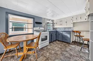 426 N Ionia Rd, Vermontville, MI 49096 - Photo 8