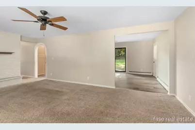 7676 Courtland Drive NE, Rockford, MI 49341 - Photo 6