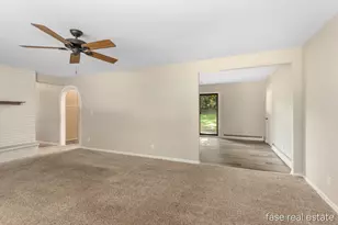 7676 Courtland Dr NE, Rockford, MI 49341 - Photo 6