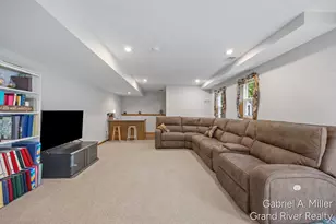 1472 Caprice Dr, Jenison, MI 49428 - Photo 34