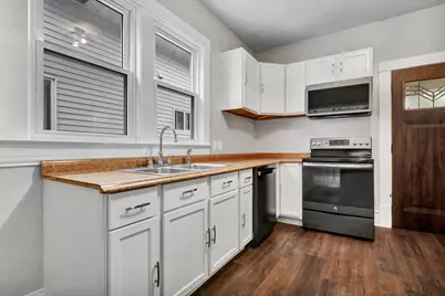 505 W Lenawee Street, Lansing, MI 48933 - Photo 8