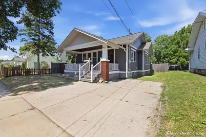 147 Graceland Street NE, Grand Rapids, MI 49505 - Photo 2