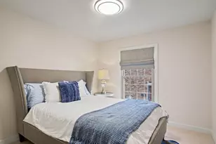 2432 Village Dr SE, Grand Rapids, MI 49506 - Photo 18