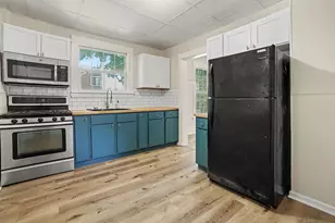 837 W Southern Ave, Muskegon, MI 49441 - Photo 10