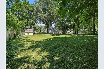 837 W Southern Avenue, Muskegon, MI 49441 - Photo 20