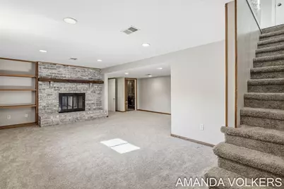 3910 Honeybrook Avenue SW, Grandville, MI 49418 - Photo 24