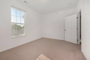 964 W Summerfield Gln Cir, Ann Arbor, MI 48103 - Photo 16