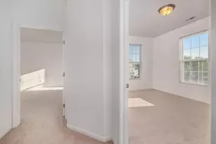 964 W Summerfield Gln Cir, Ann Arbor, MI 48103 - Photo 8