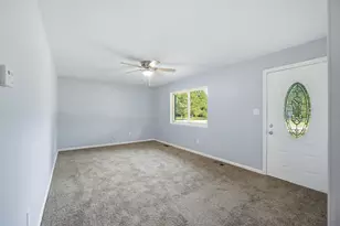 42039 Arthur St, Belleville, MI 48111 - Photo 8