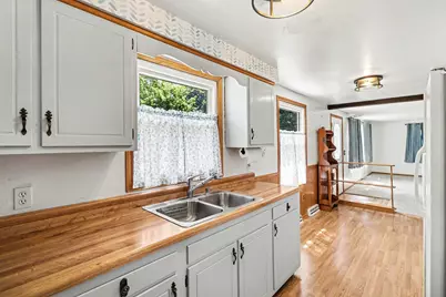546 S Sherman Street, Allegan, MI 49010 - Photo 8