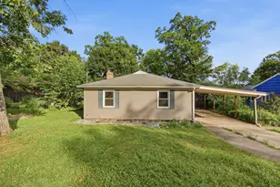 2757 Cascade Springs Dr SE, Grand Rapids, MI 49546 - Photo 1