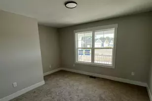 671 Waterford Village Dr NW, Grand Rapids, MI 49534 - Photo 6