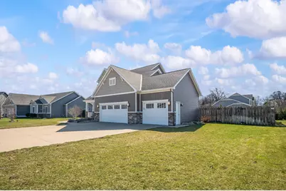 1835 Fox Prairie Road, Saint Joseph, MI 49085 - Photo 4