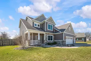 1835 Fox Prairie Rd, Saint Joseph, MI 49085 - Photo 2