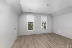 927 Davis Ave NW, Grand Rapids, MI 49504 - Photo 24