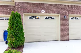 45637 Graystone Ln, Canton, MI 48187 - Photo 30