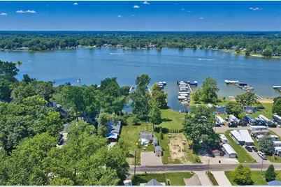 196 Wildwood Beach Road, Quincy, MI 49082 - Photo 4
