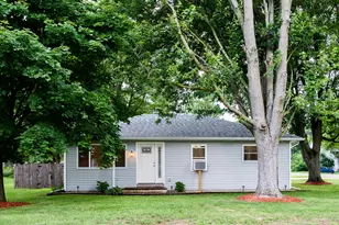 245 Mann St, Pinckney, MI 48169 - Photo 2