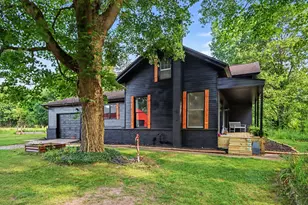 172 26th St, Allegan, MI 49010 - Photo 2