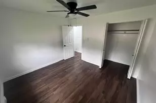 4733 S Pennsylvania Ave, Lansing, MI 48910 - Photo 4