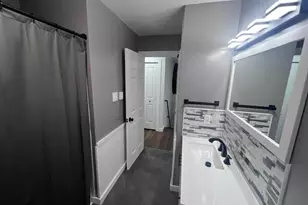 4733 S Pennsylvania Ave, Lansing, MI 48910 - Photo 20