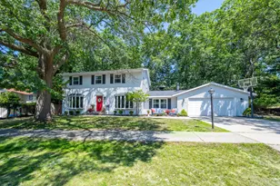 2240 Pleasant Hill Dr, Norton Shores, MI 49441 - Photo 2