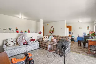 1134 Country, Holland, MI 49423 - Photo 4