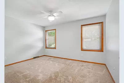 114 Sandy Point Drive #14, Holland, MI 49424 - Photo 16