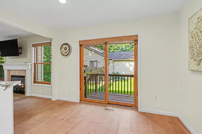 114 Sandy Point Drive #14, Holland, MI 49424 - Photo 12