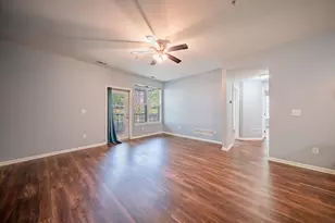 953 E Summerfield Glen Cir, Ann Arbor, MI 48103 - Photo 8