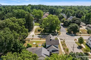 1501 College Ave NE, Grand Rapids, MI 49505 - Photo 16