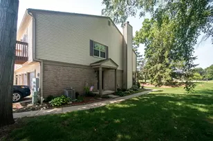 3007 Forest Creek Ct, Ann Arbor, MI 48108 - Photo 2