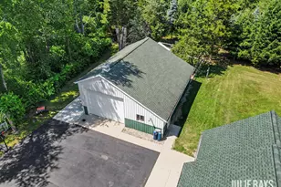 6202 Black Creek Dr, Middleville, MI 49333 - Photo 6
