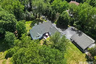 6202 Black Creek Dr, Middleville, MI 49333 - Photo 8