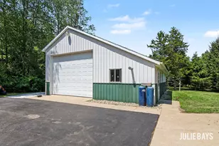 6202 Black Creek Dr, Middleville, MI 49333 - Photo 18