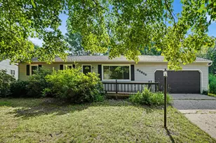 59799 White Wood Dr, Mattawan, MI 49071 - Photo 1